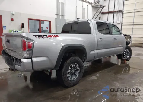 2020 Toyota Tacoma Trd Off-Road z USA, uszkodzony, nr VIN 3TMDZ5BN2LM087639